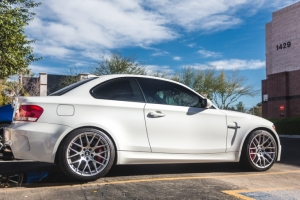BMW1M_Vividracing-6