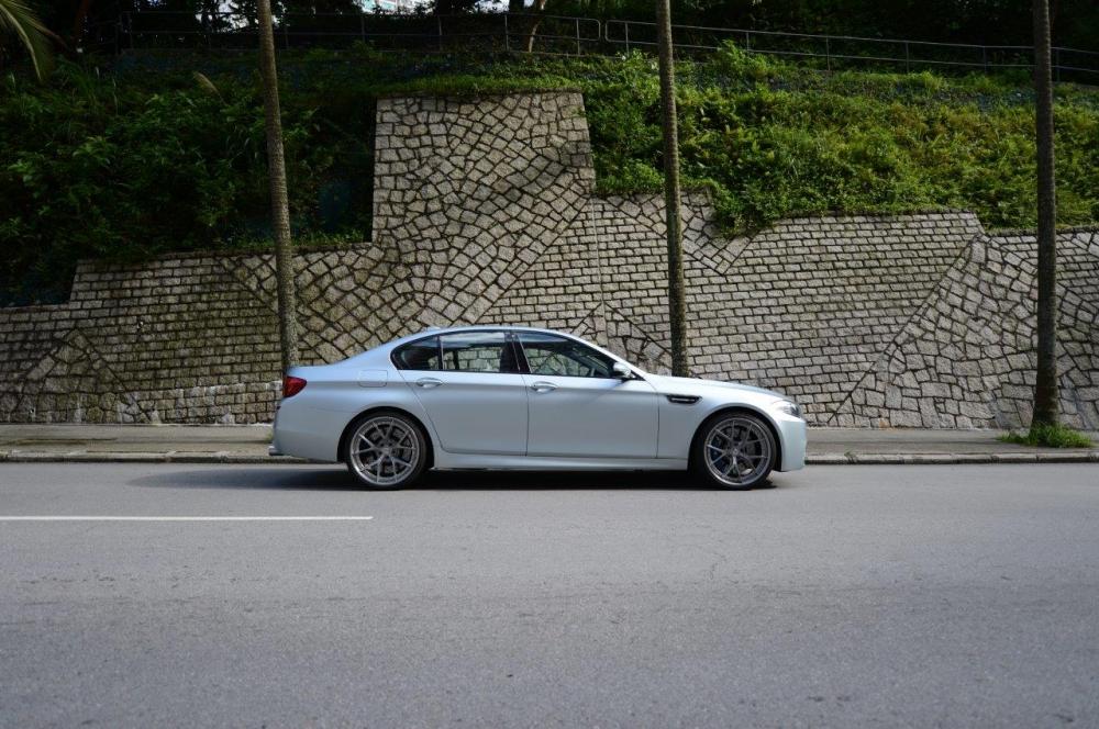 BMW M5 E60 V10 ECU Tune with Meisterschaft Exhaust