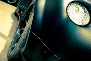 bentleygtveilsidewing1