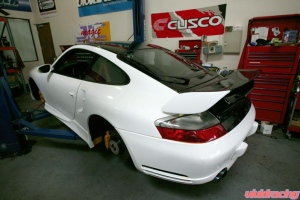 VR 996TT Wrapped for Bullrun