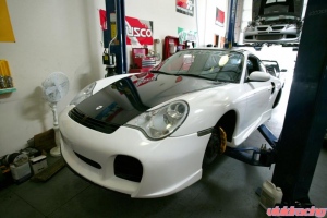 VR 996TT Wrapped for Bullrun