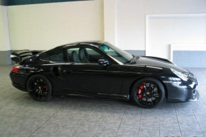 Car Tech's 996 Turbo with Rotora 12 Piston Brakes