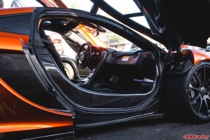 cars-and-coffee-june-2014-9