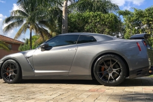 Nissan_GTR_Vorsteiner_Vff103-2