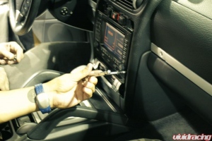 Dice iPod Installed on 2004 Cayenne S