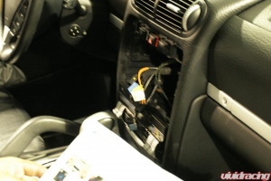 Dice iPod Installed on 2004 Cayenne S