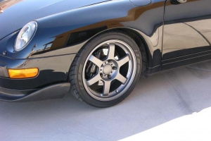 More TE37 pictures on the Porsche 993