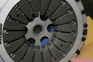 ATS/ACROSS TRIPLE CARBON CLUTCH