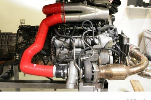 Jeff's 996TT Adds New Intercooler Hoses