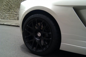 Gallardo Spyder With Hre M40 Wheels In Black