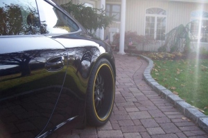 Larry Porsche 997C2 with Axis Penta Wheels