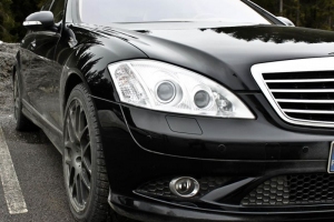 Mercedes Benz S550 With Hre P40 19inch Wheels