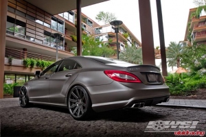 Mercedes Benz CLS63 w/ 20" Vossen VVS-CV4 Matte Graphite