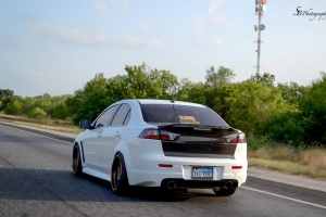 ralliart-mitsubishi-evo-2