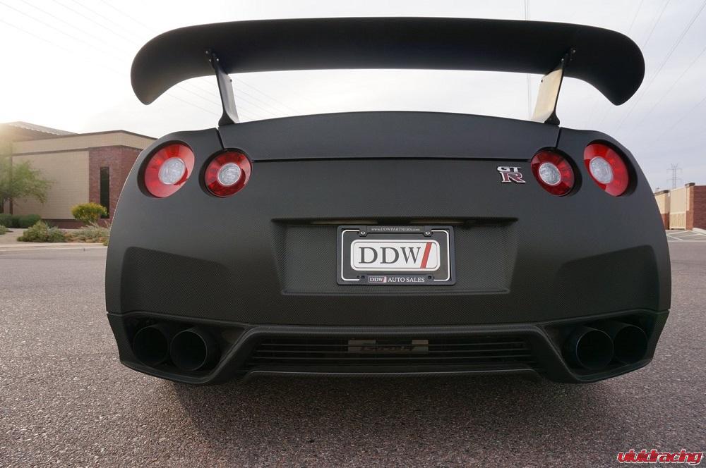 ddw_partners_carbon_gtr_adv1_10