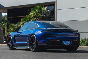 VRForged_Taycan_Blue-11