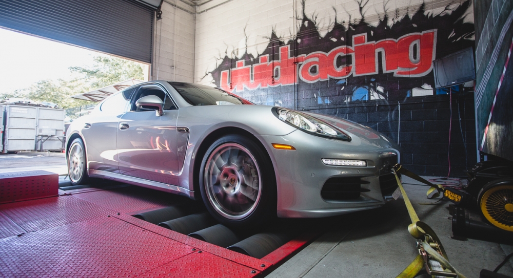 Porsche-Panamera-30-Turbo-VR-tuned-Tuning-box-3