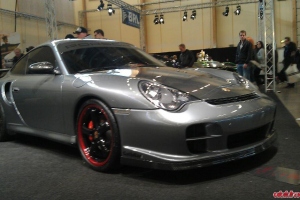 Jorgen's Vivid Inspired Porsche 996 Turbo