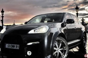 Balrog Porsche Cayenne 957 French Body Kit By Jeremie Paret