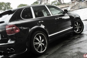 Balrog Porsche Cayenne 957 French Body Kit By Jeremie Paret