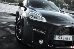 Balrog Porsche Cayenne 957 French Body Kit By Jeremie Paret