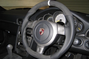 steering-wheel-001