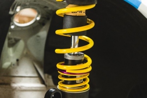 kw-hls-porsche-991-turbo-installed-40