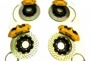 Brembo Brakes on Porsche 996TT