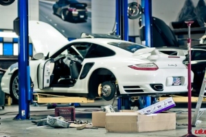 Porsche 997.2 Turbo KW V3 PASM Coilover Install