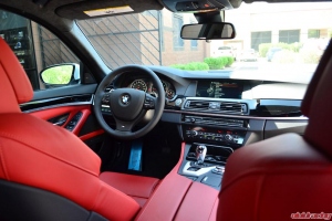 Arrival of the M5-interior2