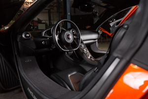 Mclarenmp412c-6.JPG