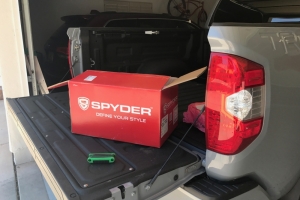 toyota-tundra-spyder-tailight install -1