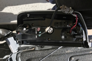 toyota-tundra-spyder-tailight install -7