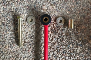 toyota-tundra-trd-sway-bar-install-11