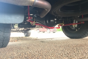 toyota-tundra-trd-sway-bar-install-17