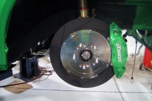 Project EVO X Green Rotora Brakes Get Mounted
