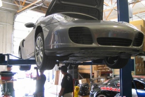 Pulling the 996TT Tranny