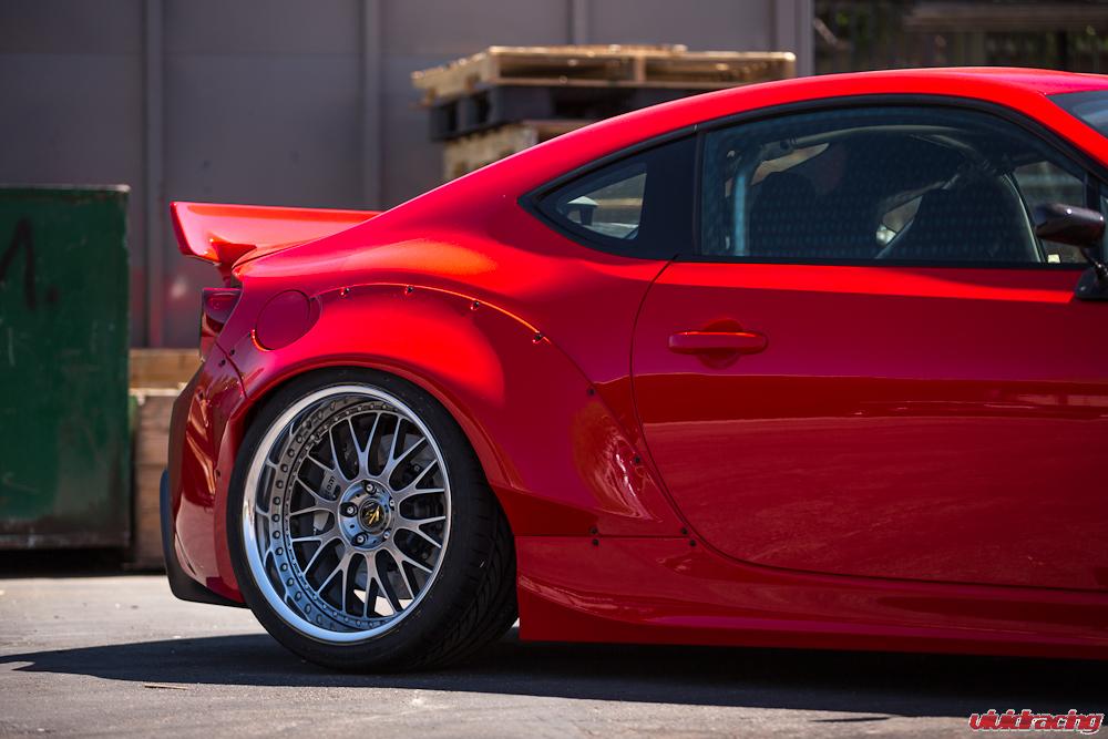 Rocket Bunny FR-S side fender