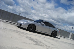 Sinan's 997 Carrera with Bilstein and HRE