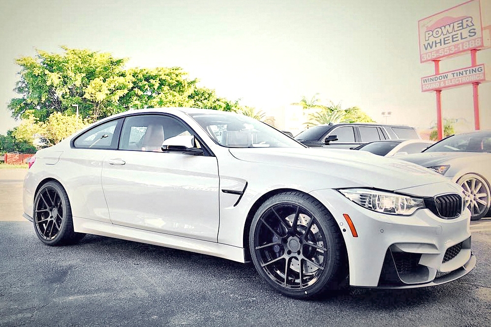 12139690_1220696407957523_1