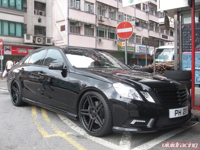 Modulare C11 Murdered Out Mercedes E Class Wheel Package