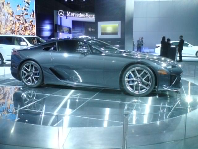 VR Inside Scoop of the 2010 LA Auto Show