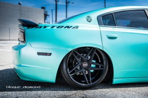 2012-Dodge-Charger-Daytona-Teal-BD-8-22-inch-staggered-two-tone-black-blaque-diamond-11