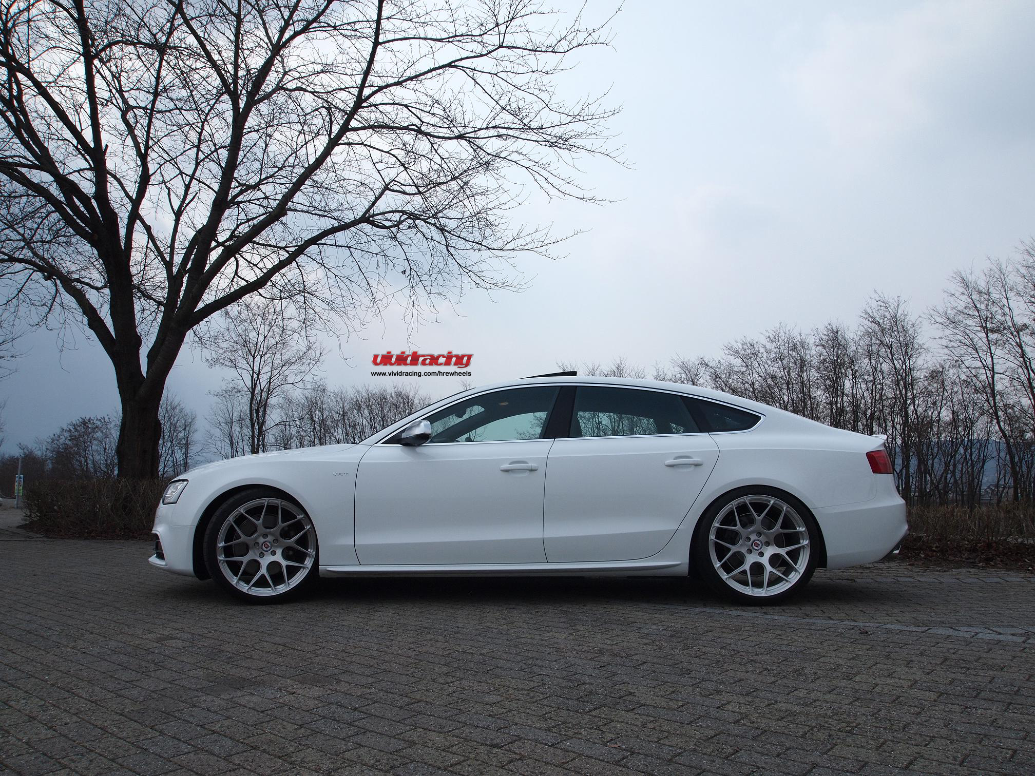 Audi S5 Sportback in Japan Sporting HRE P40SC Wheels