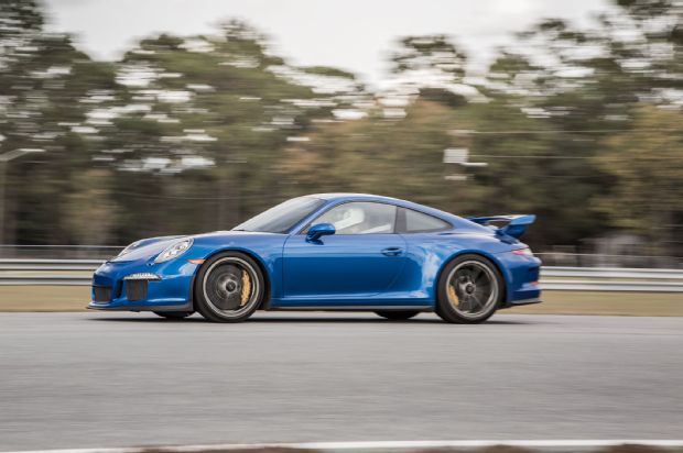 Watch this Porsche 991 GT3 Rip up the Roebling Road Track