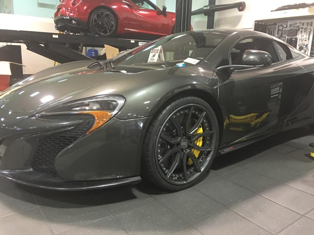 Loma Wheels fitted to McLaren 650S