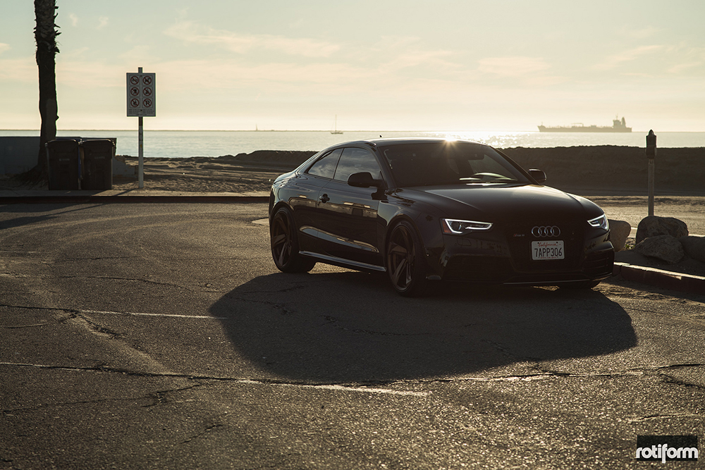 23472951846_287a573fbd_k