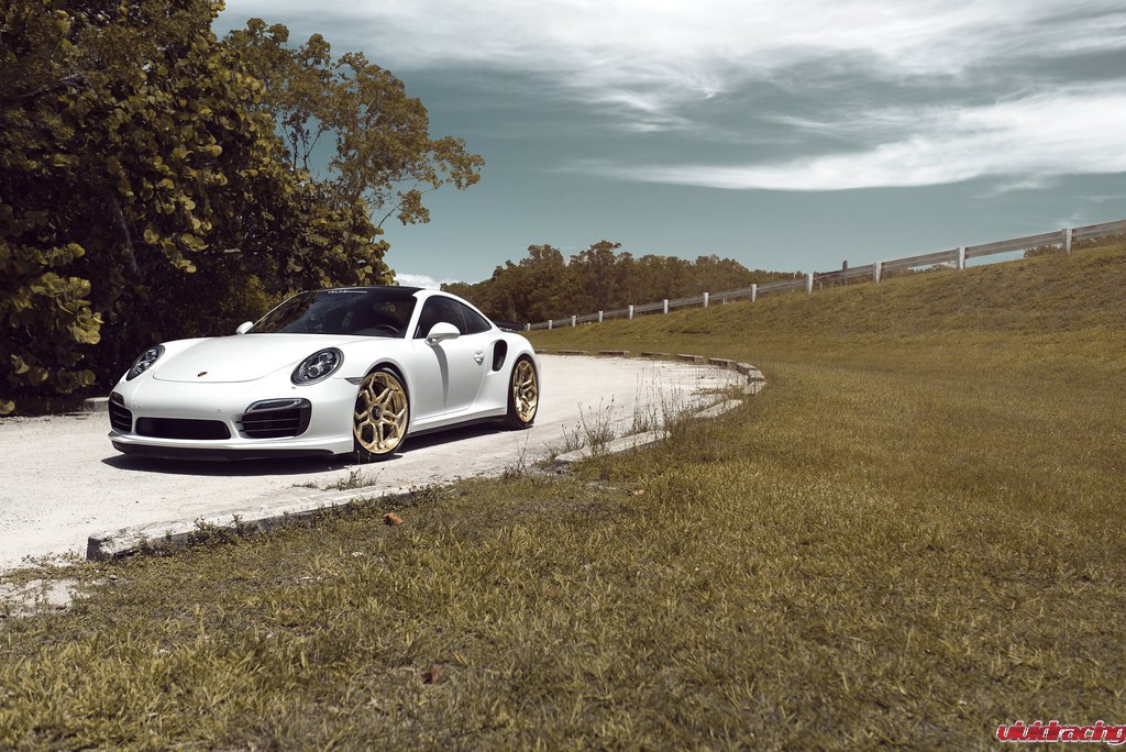 28130144593_c417d53d99_b