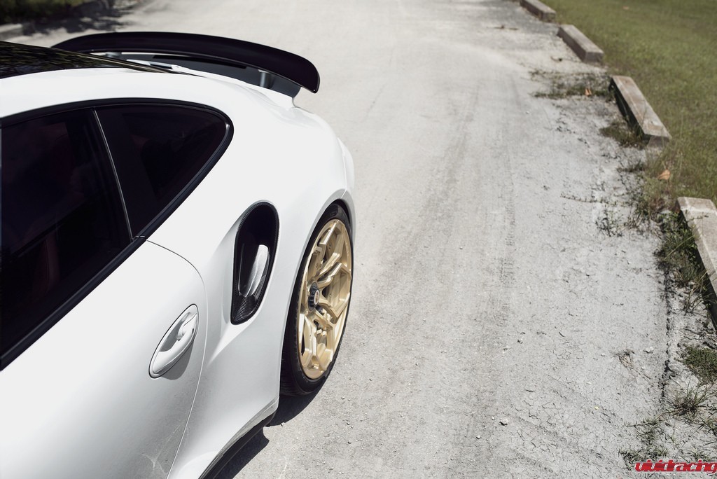 28713613106_d95a39994f_b