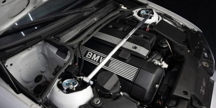 E46 BMW Front Strut Bar
2002 - 2006